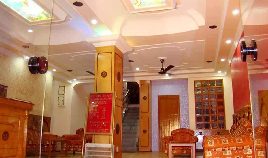Hotel Dream Land Phulabāni Zewnętrze zdjęcie